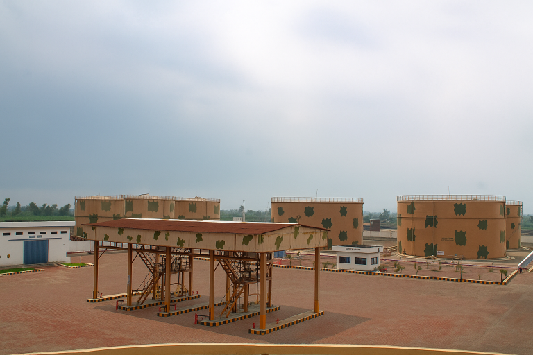 20250731_0308_Dry Industrial Facility_remix_01k1enxbg6f6pv87n6n7t0dgzn copy